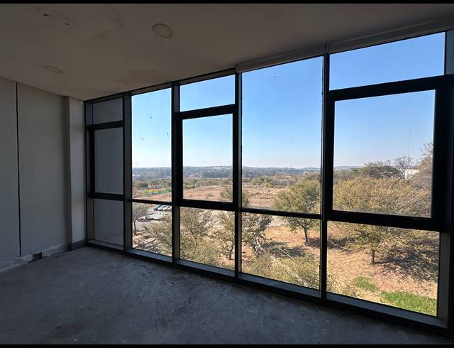278M² OFFICE TO LET IN IRENE